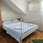 Orange Apartment's Repic Apartmán *