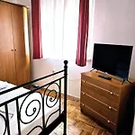 Orange Apartment's Repic Biograd Na Moru