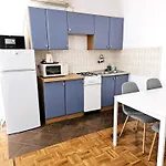Orange Apartment's Repic Apartmán *