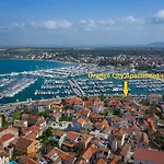 Orange Apartment's Repic Apartmán Biograd Na Moru