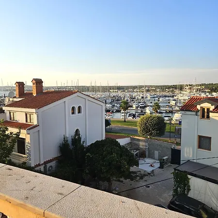 Orange Apartment's Repic * Biograd Na Moru