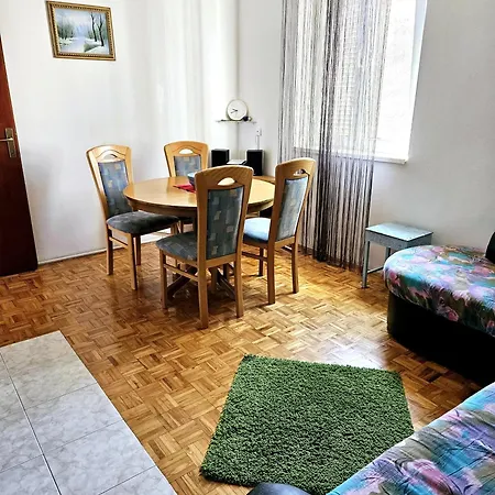 Orange Apartment's Repic * Biograd Na Moru
