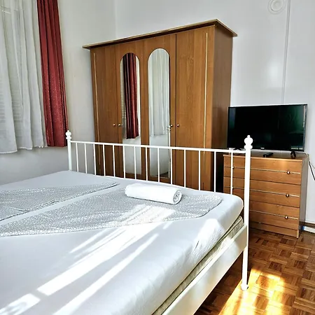 Orange Apartment's Repic * Biograd Na Moru