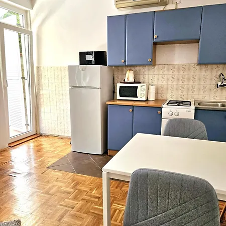 Orange Apartment's Repic Appartement