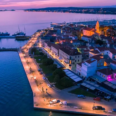 Orange Apartment's Repic Biograd Na Moru