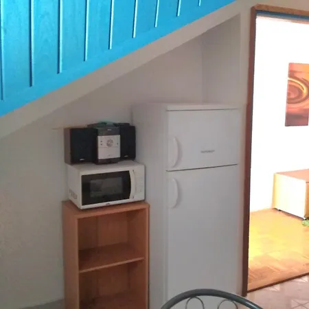Lägenhet Orange Apartment's Repic Biograd Na Moru