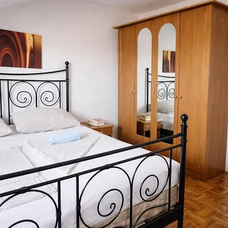 Orange Apartment's Repic Apartment Biograd Na Moru