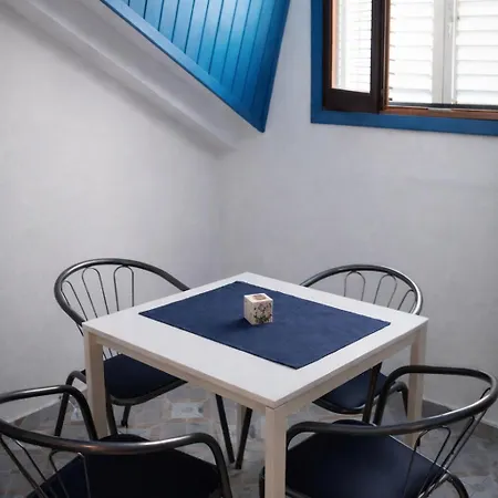 Orange Apartment's Repic Biograd Na Moru