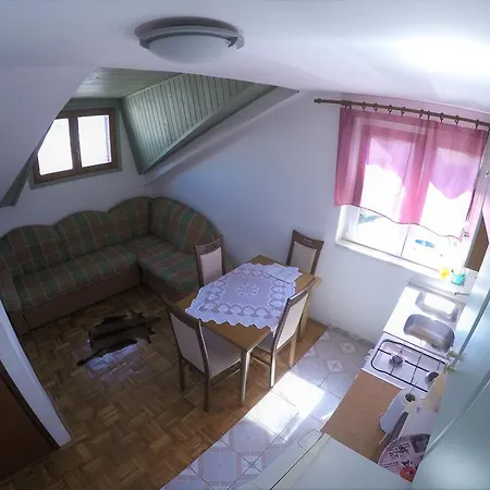 Appartement Orange Apartment's Repic *